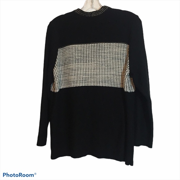 Sweater black and white beautiful material - Picture 3 of 3